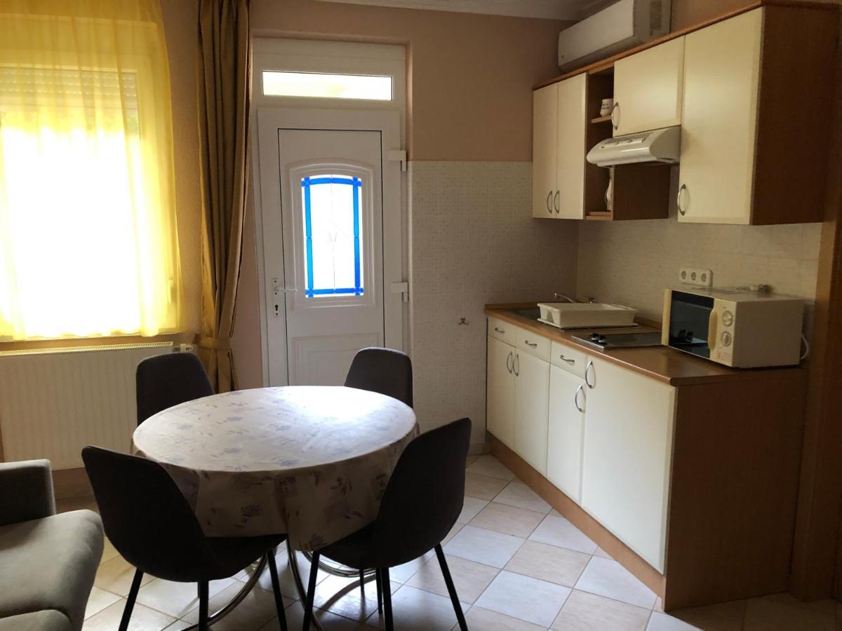 Jozsef Apartments House Zalakaros Esterno foto