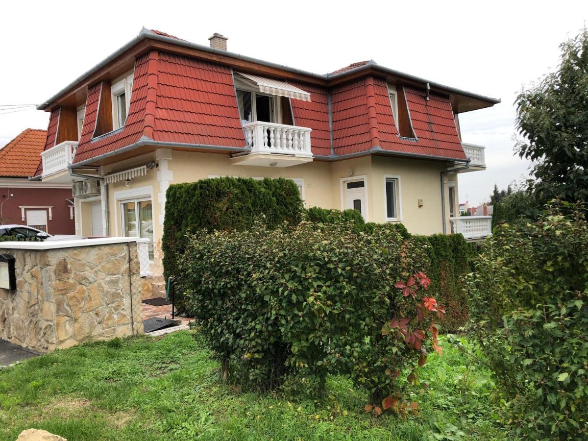 Jozsef Apartments House Zalakaros Esterno foto